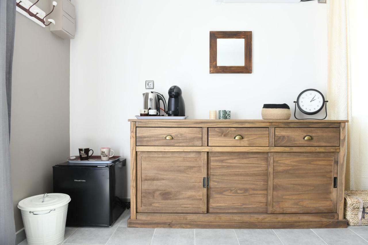 Chambre D'Hotes Du Charme Provencal Sénas 外观 照片